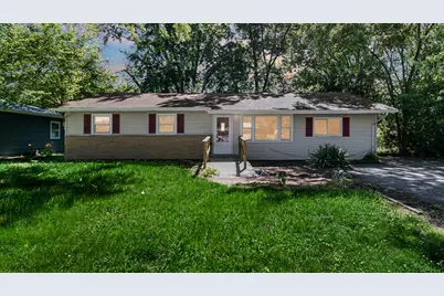 7713 Hendricks Place, Merrillville, IN 46410 - Photo 2