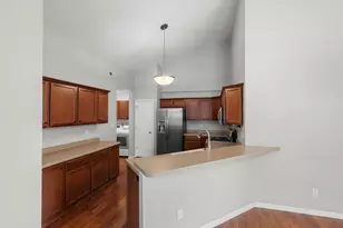 5260 E 109th Pl, Crown Point, IN 46307 - Photo 6