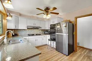 2266 Parke St, Lake Station, IN 46405 - Photo 16