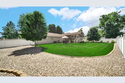 2266 Parke Street, Lake Station, IN 46405 - Photo 2