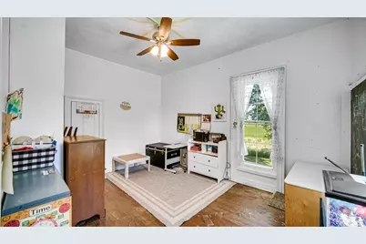 147 E 50 S, Valparaiso, IN 46383 - Photo 24
