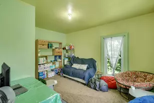 147 E 50 S, Valparaiso, IN 46383 - Photo 30