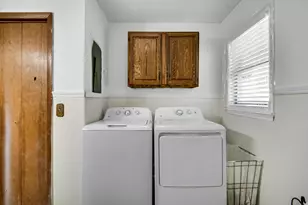 147 E 50 S, Valparaiso, IN 46383 - Photo 10