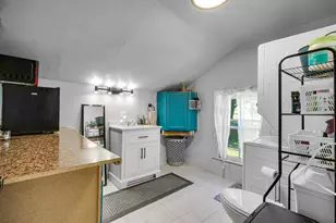 147 E 50 S, Valparaiso, IN 46383 - Photo 28