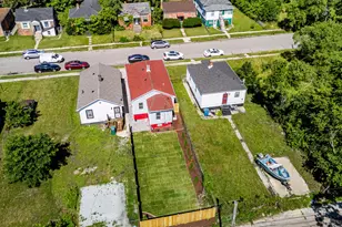 2565 Jackson St, Gary, IN 46407 - Photo 4