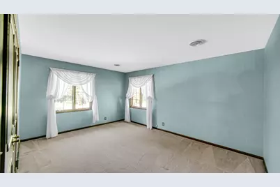 2208 Wynnewood Drive, Valparaiso, IN 46385 - Photo 26