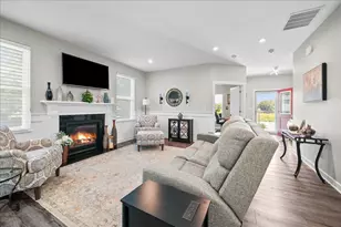 40 N Prairie Pkwy, Valparaiso, IN 46385 - Photo 8