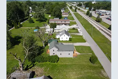 205 W Railroad Street, Kentland, IN 47951 - Photo 32