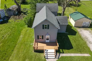 205 W Railroad St, Kentland, IN 47951 - Photo 34