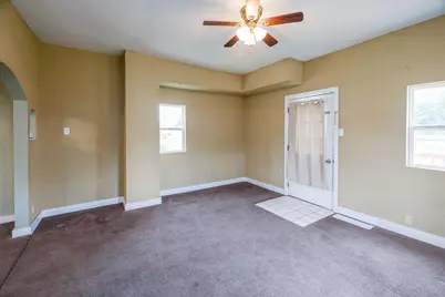 205 W Railroad Street, Kentland, IN 47951 - Photo 10
