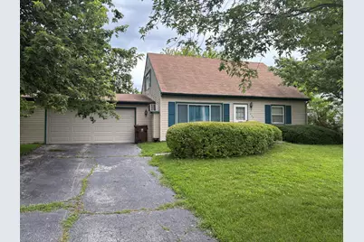 635 Oswego Road, Valparaiso, IN 46385 - Photo 1