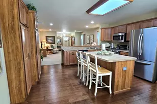 1901 Cheney Dr, Valparaiso, IN 46383 - Photo 8