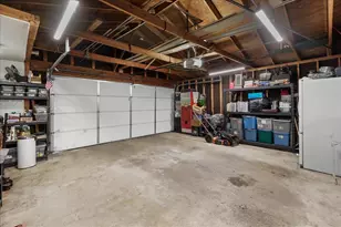 6424 Ohio Ave, Hammond, IN 46323 - Photo 18