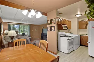 6424 Ohio Ave, Hammond, IN 46323 - Photo 6