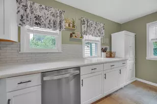 114 Beverly Ln, Hobart, IN 46342 - Photo 6