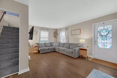 114 Beverly Lane, Hobart, IN 46342 - Photo 4