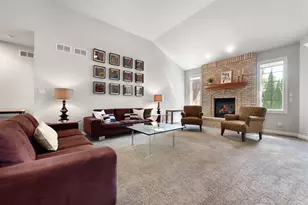 9771 Rambling Rose Ln, Saint John, IN 46373 - Photo 18