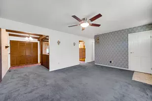 445 Plymouth Rd, Valparaiso, IN 46385 - Photo 8