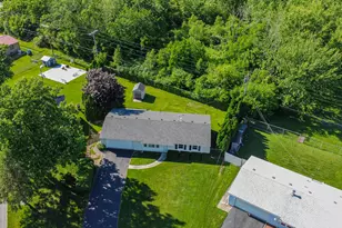 445 Plymouth Rd, Valparaiso, IN 46385 - Photo 28