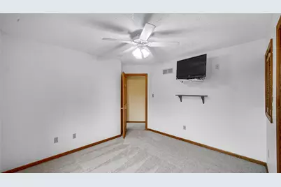 860 N 550 E, Westville, IN 46391 - Photo 24