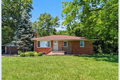 750 N 200 W, Valparaiso, IN 46385 - Photo 2