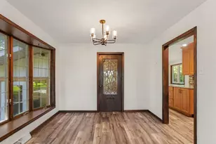 750 N 200 W, Valparaiso, IN 46385 - Photo 8