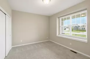 10395 Brookhaven St, Saint John, IN 46373 - Photo 22
