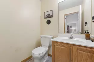 1153 S Delaware St, Hobart, IN 46342 - Photo 20