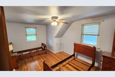 139 Beverly Boulevard, Hobart, IN 46342 - Photo 26