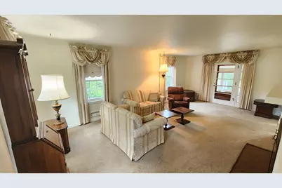 139 Beverly Boulevard, Hobart, IN 46342 - Photo 8