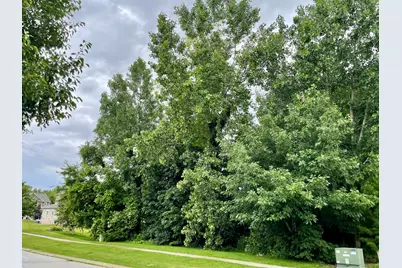 887 Hemingway Trail, Valparaiso, IN 46383 - Photo 1