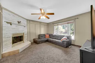10317 N 486 E, Demotte, IN 46310 - Photo 4