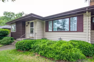 3413 Lincoln St, Highland, IN 46322 - Photo 4