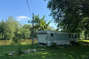 1020 W Bluegrass Rd, Sumava Resorts, IN 46379 - Photo 8