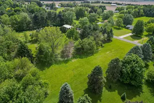 243 S 150 E, Valparaiso, IN 46383 - Photo 30