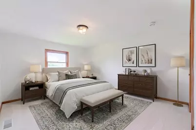 243 S 150 E, Valparaiso, IN 46383 - Photo 24