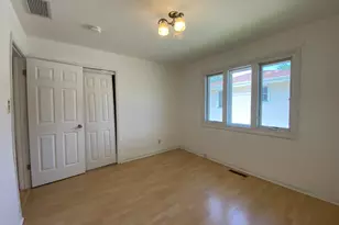 8143 Howard Ave, Munster, IN 46321 - Photo 18