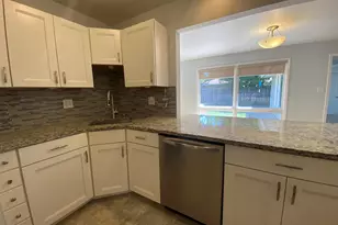 8143 Howard Ave, Munster, IN 46321 - Photo 14