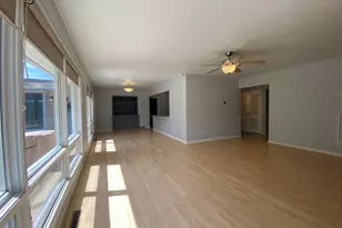 8143 Howard Ave, Munster, IN 46321 - Photo 14
