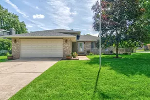 321 N True St, Griffith, IN 46319 - Photo 1