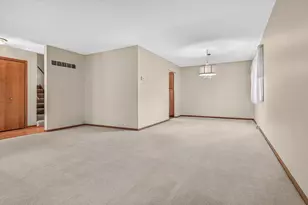 321 N True St, Griffith, IN 46319 - Photo 4