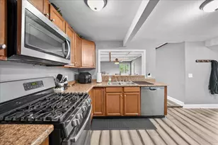 26 S Fish Lk St, Valparaiso, IN 46385 - Photo 10