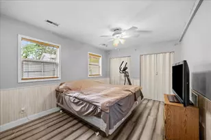 26 S Fish Lk St, Valparaiso, IN 46385 - Photo 12