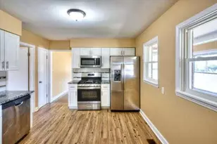 3701 Monroe St, Gary, IN 46408 - Photo 4
