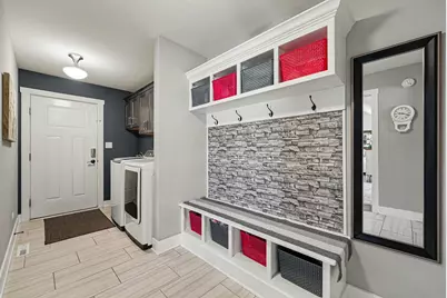 915 Betty Lane, Crown Point, IN 46307 - Photo 14