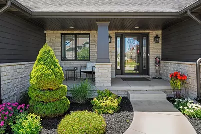 915 Betty Lane, Crown Point, IN 46307 - Photo 2
