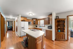 3451 Fairway Dr, Chesterton, IN 46304 - Photo 8
