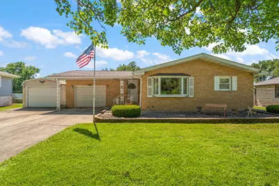 318 N Ohio Street, Hobart, IN 46342 - Photo 2