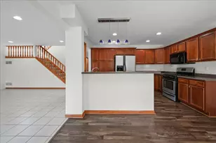 900 Brookfield Dr, Chesterton, IN 46304 - Photo 12