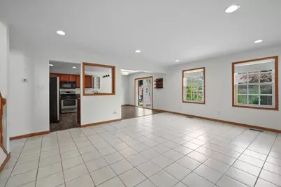900 Brookfield Drive, Chesterton, IN 46304 - Photo 6